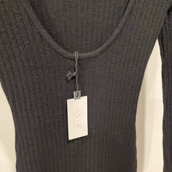 ASTR THE LABEL FLIPPA DRESS - Picture 6 of 6